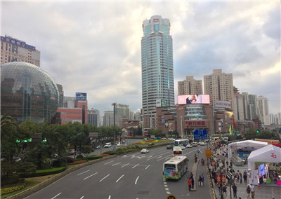 享受顶级休闲设施，关怀您的身心健康